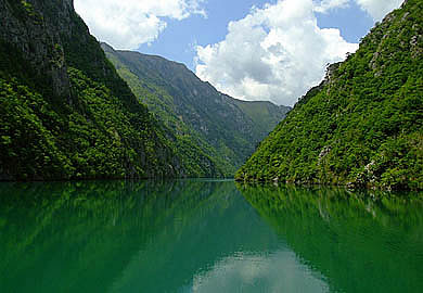 reka Drina  